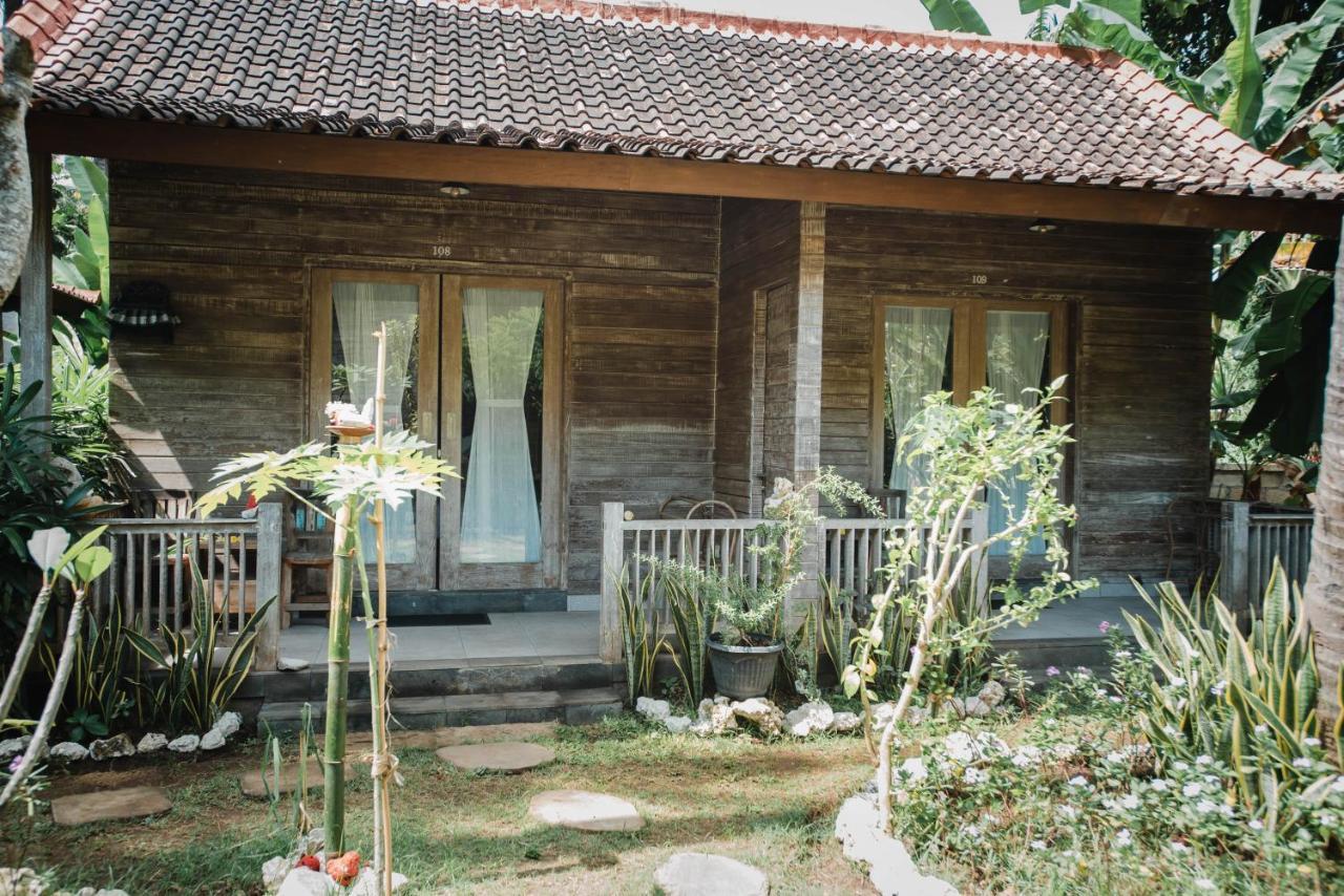 Acala hostel Toyapakeh Exterior foto